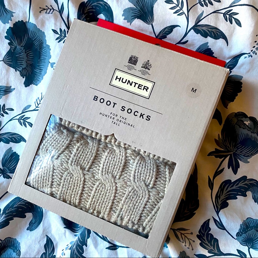 Hunter Cable Boot Socks- New in the box- Greige